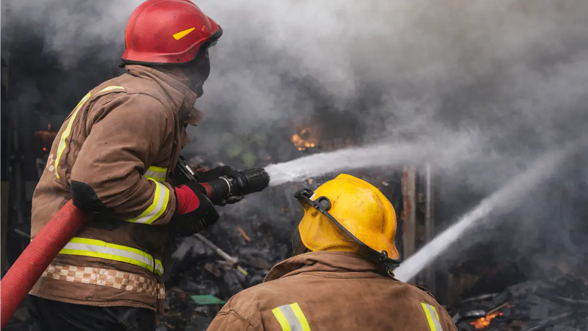 Disaster Averted as Firefighters Contain Midday Blaze at Madina Zongo Junction