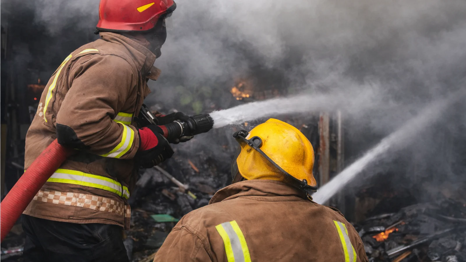 Disaster Averted as Firefighters Contain Midday Blaze at Madina Zongo Junction
